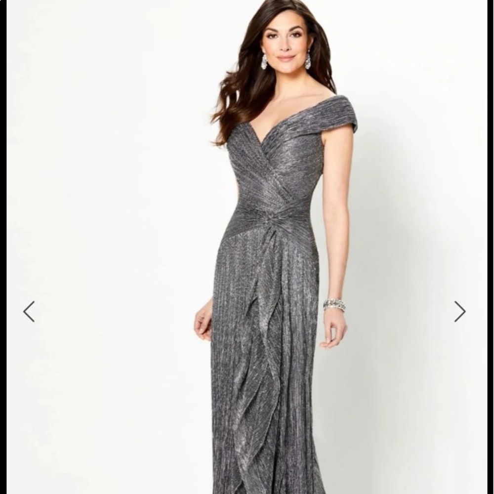 Beautiful dress NWT